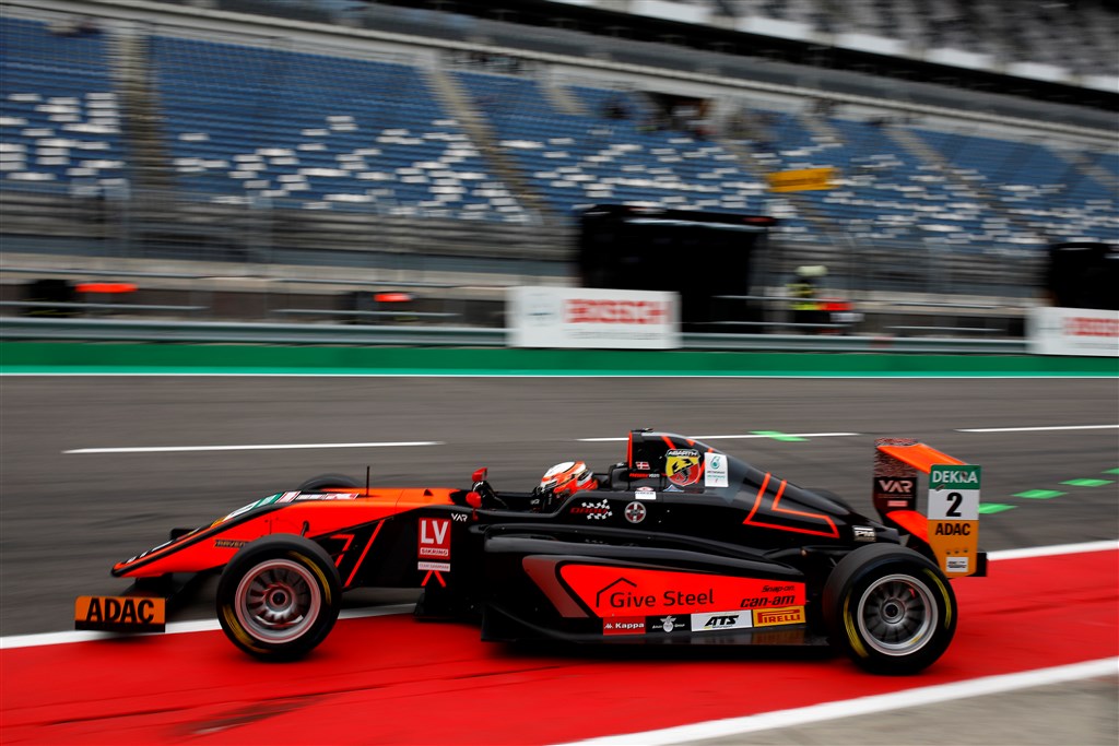 (Foto: Van Amersfoort Racing)